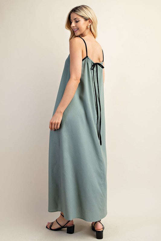 Evie Linen Maxi Dress